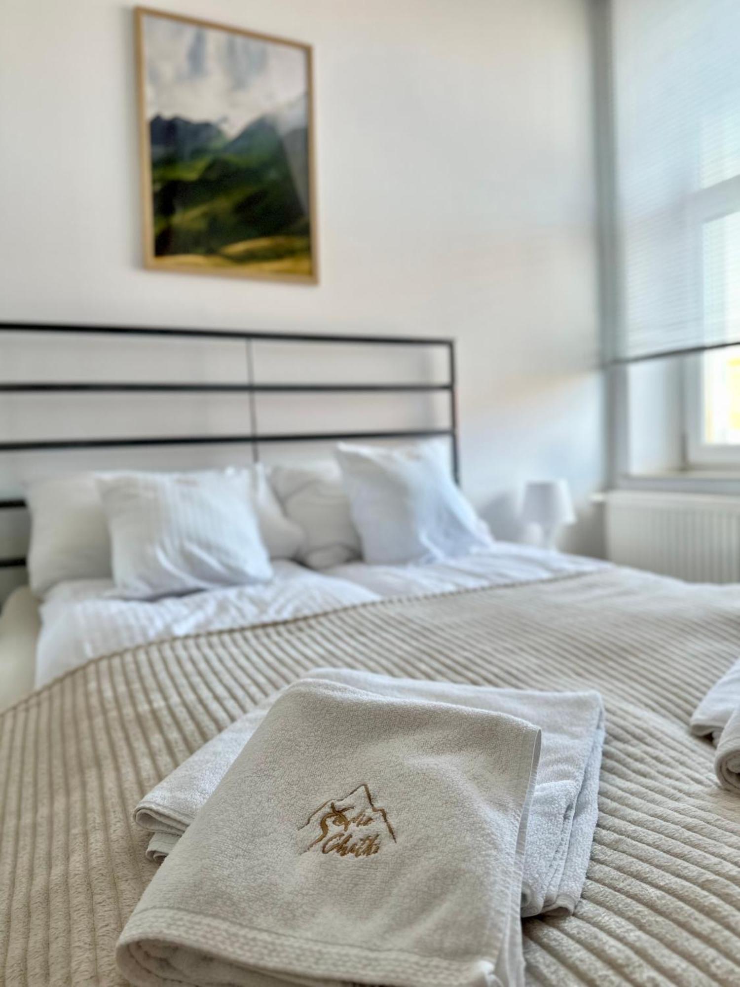 Przestronny Apartament Nr 7 Z Widokiem Na Gory Sowie Bielawa  Exterior photo
